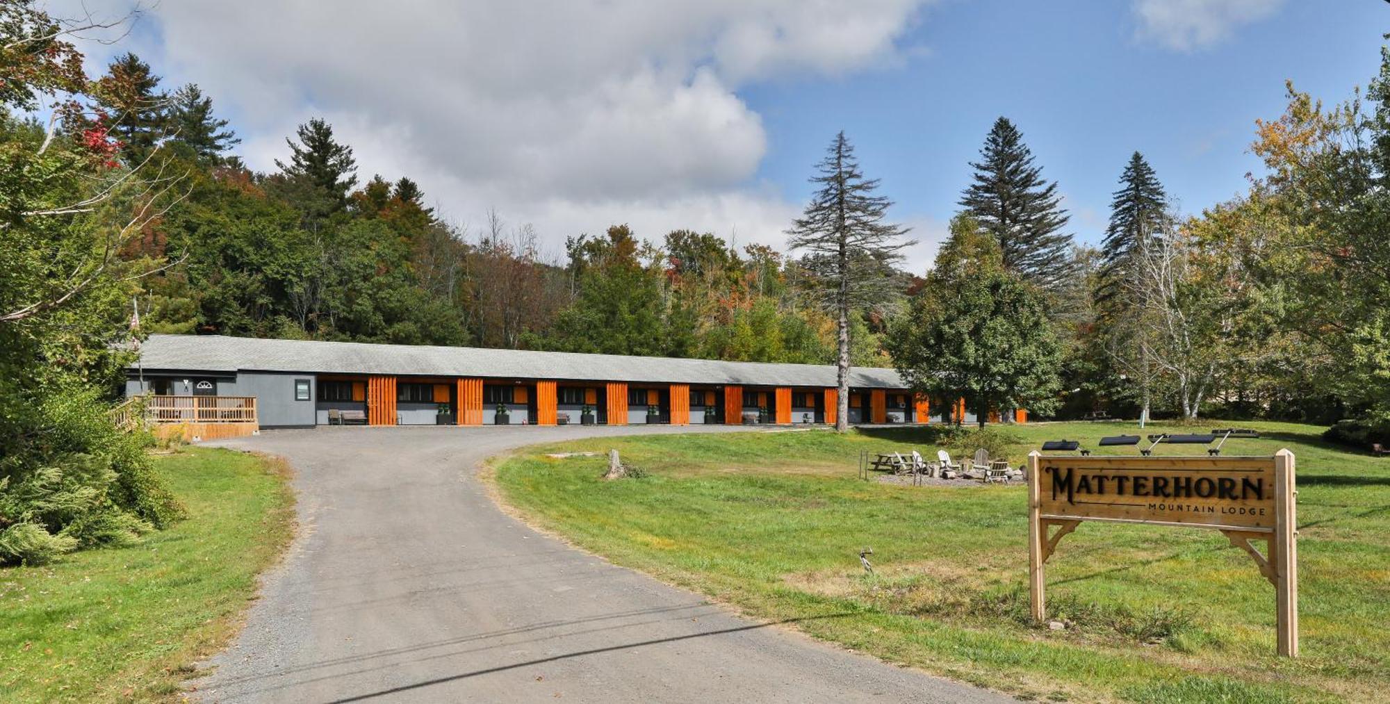 Matterhorns Hunter Lodge Esterno foto